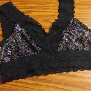 Classified Lace Bra Lingerie In A Size  Medium 6